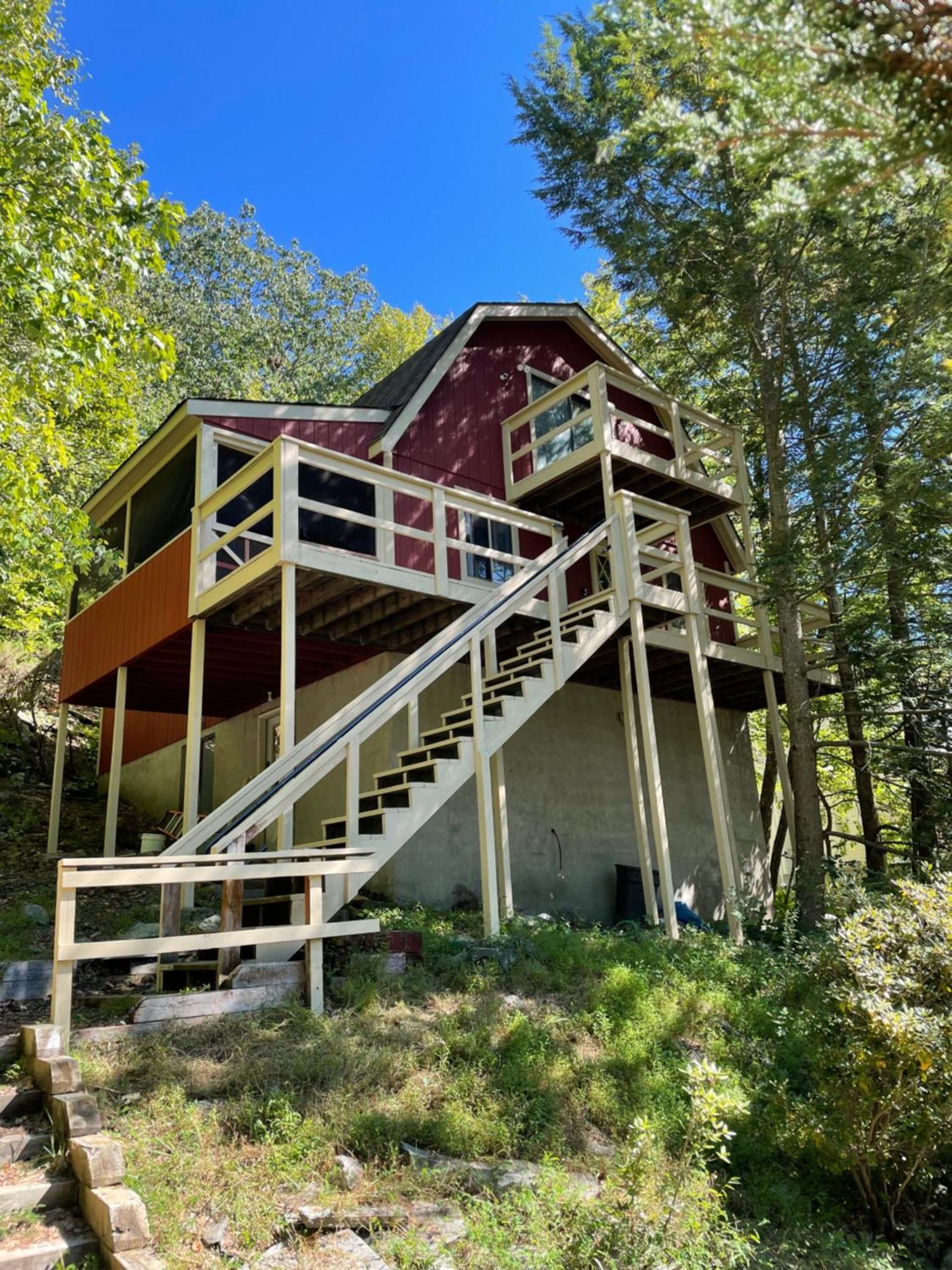 Saw Creek Cabin - Regent Hilltop Bushkill Eksteriør bilde